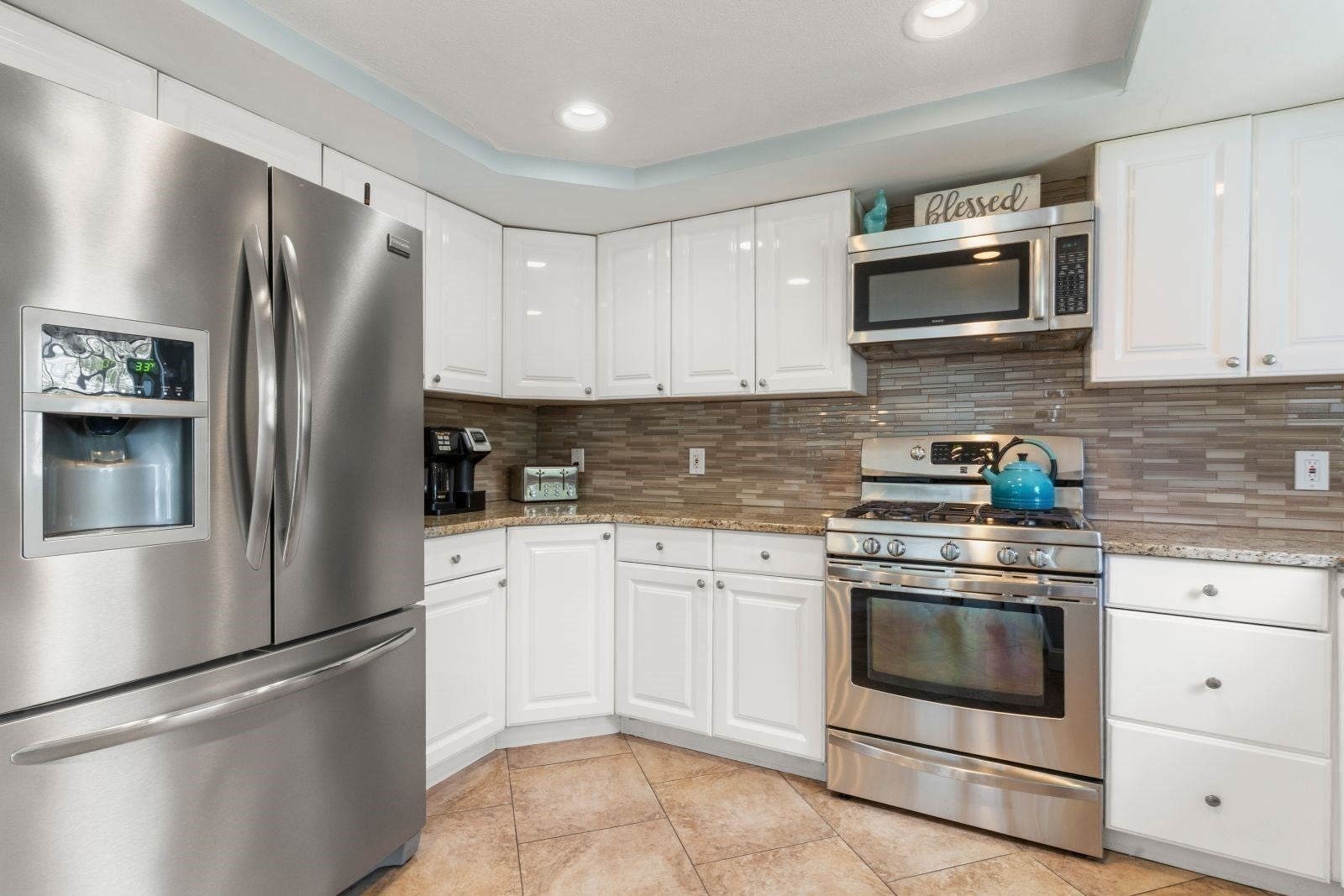 22 Aberdeen Ave, Waltham, MA Photo #11
