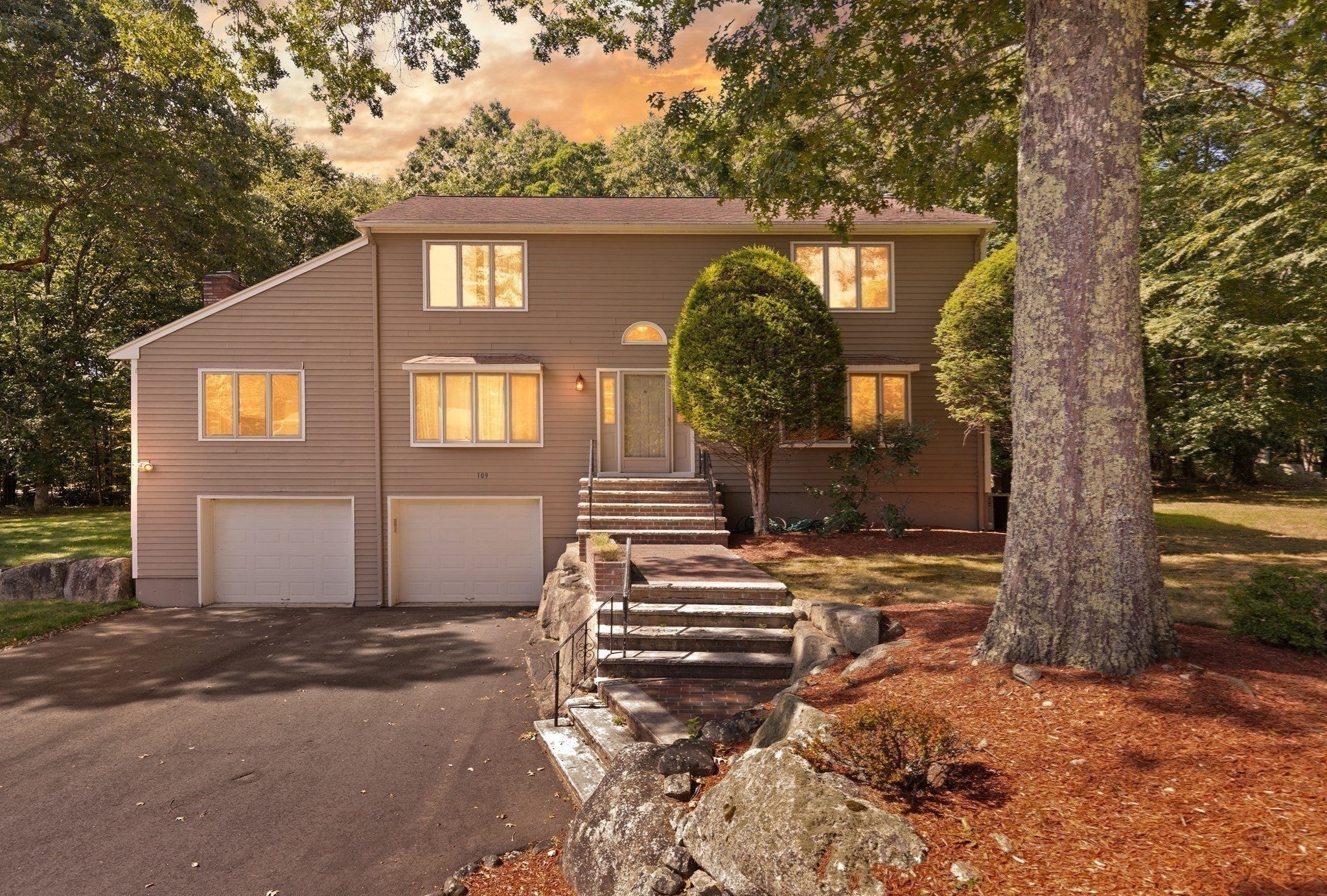 109 Hampton Rd, Sharon, MA Photo #30