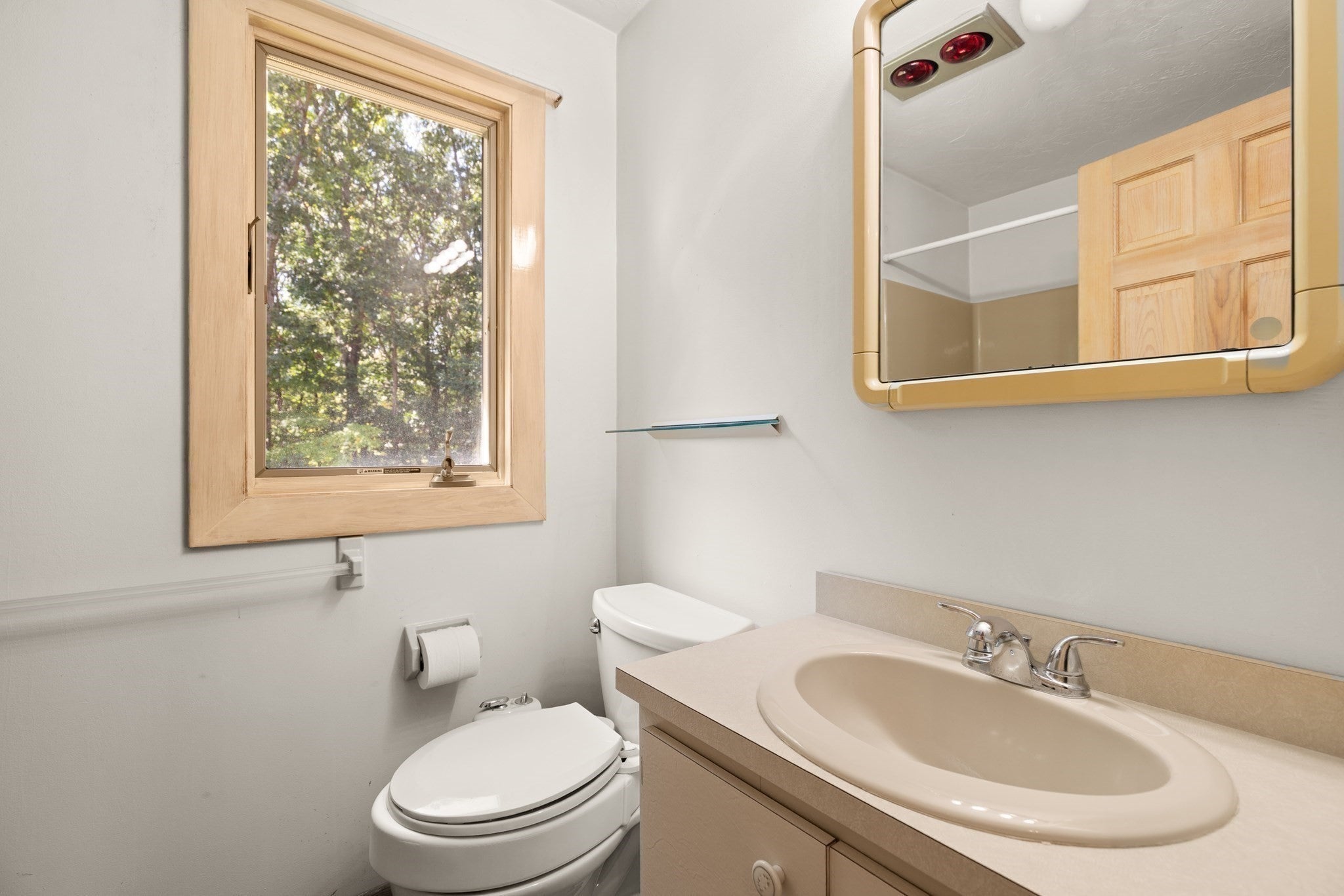 109 Hampton Rd, Sharon, MA Photo #14