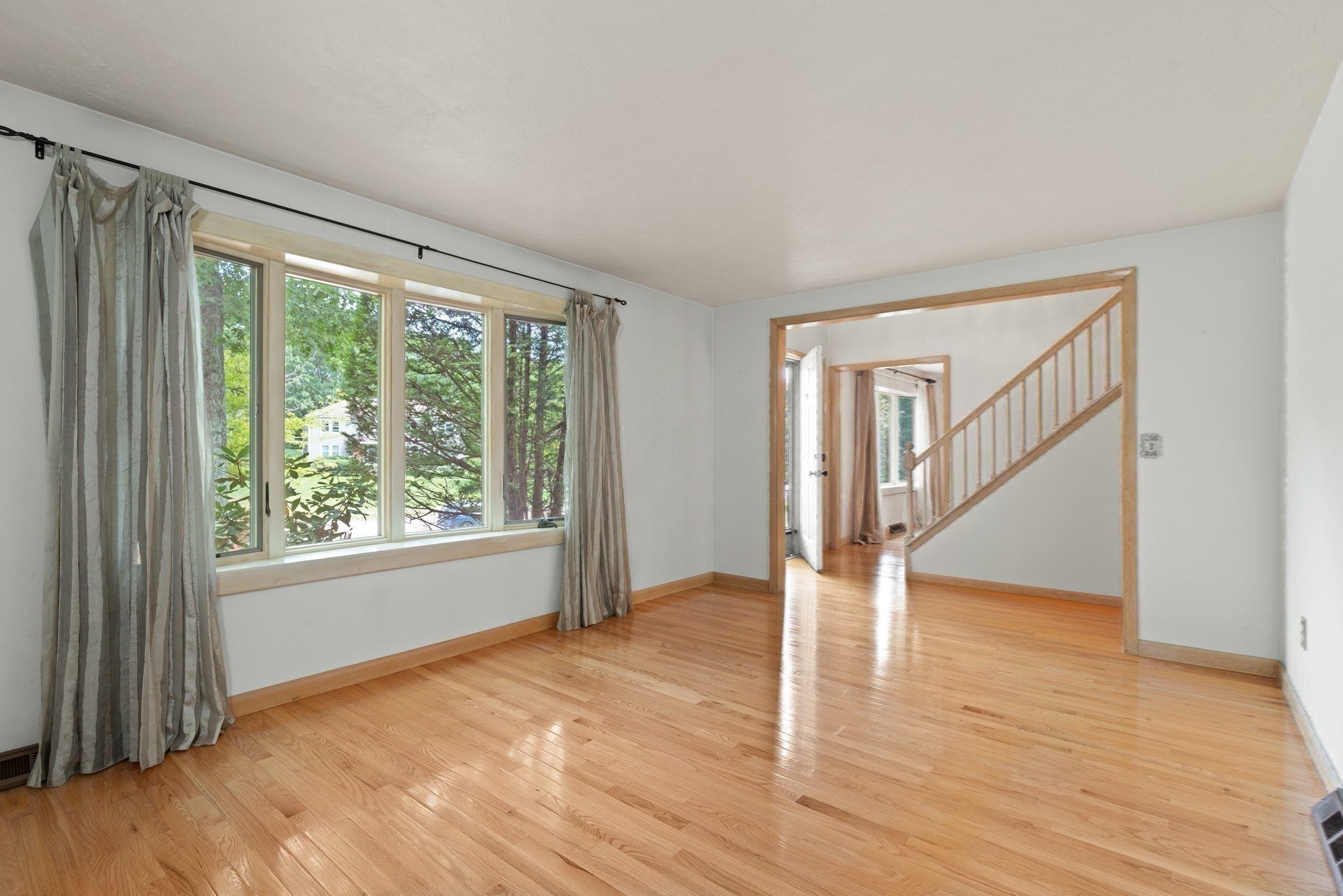 109 Hampton Rd, Sharon, MA Photo #22