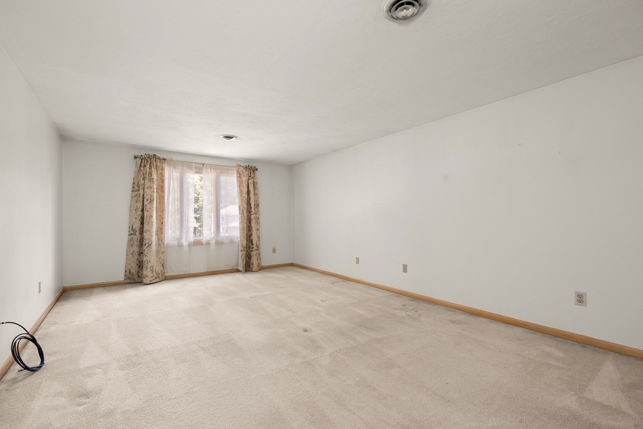 109 Hampton Rd, Sharon, MA Photo #28