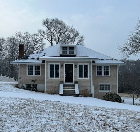 127 Rockland St - Hingham MA 02043