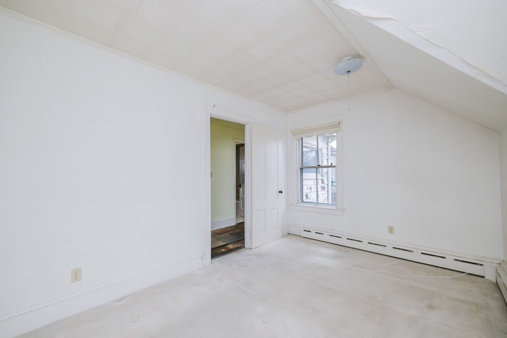 83 Dudley St, New Bedford, MA Photo #28