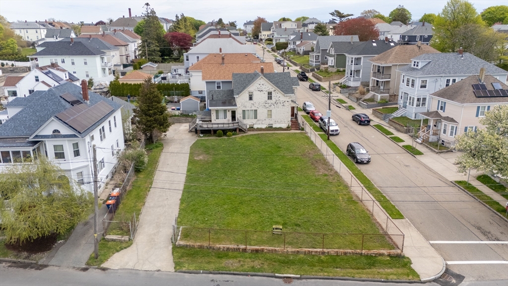 83 Dudley St, New Bedford, MA Photo #32