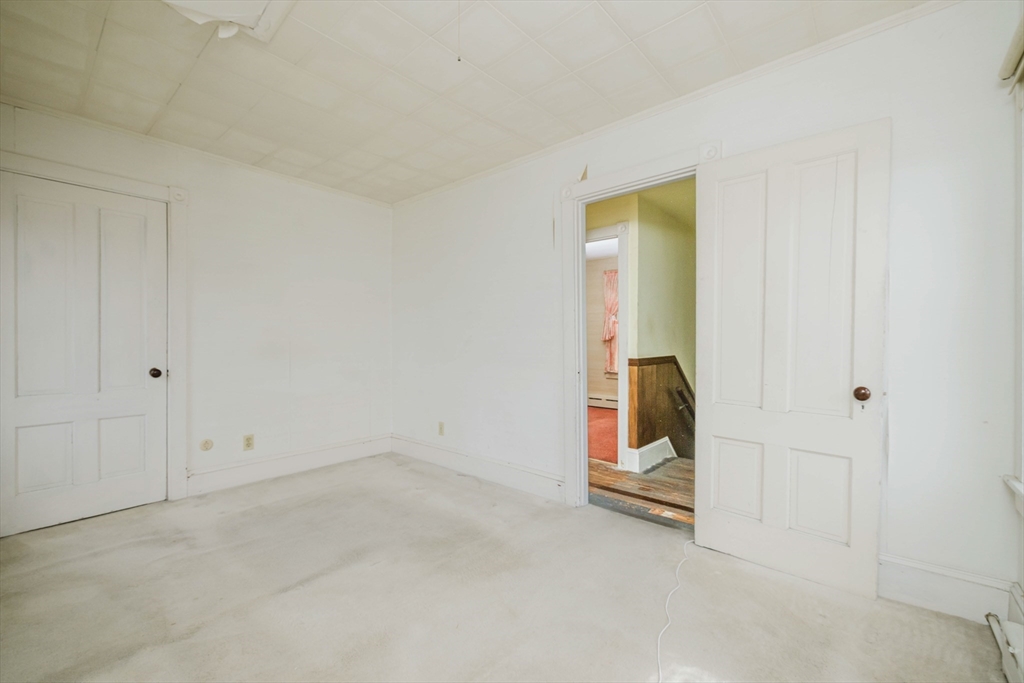 83 Dudley St, New Bedford, MA Photo #29