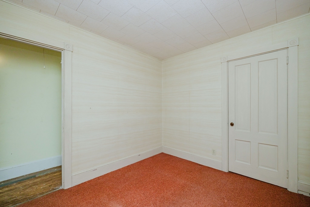 83 Dudley St, New Bedford, MA Photo #23