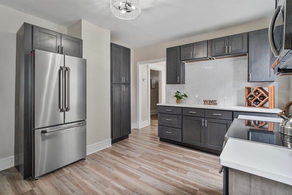 615 White St, Springfield, MA, 615 White St, Springfield, MA Photo #9