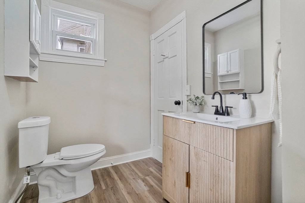 615 White St, Springfield, MA, 615 White St, Springfield, MA Photo #21