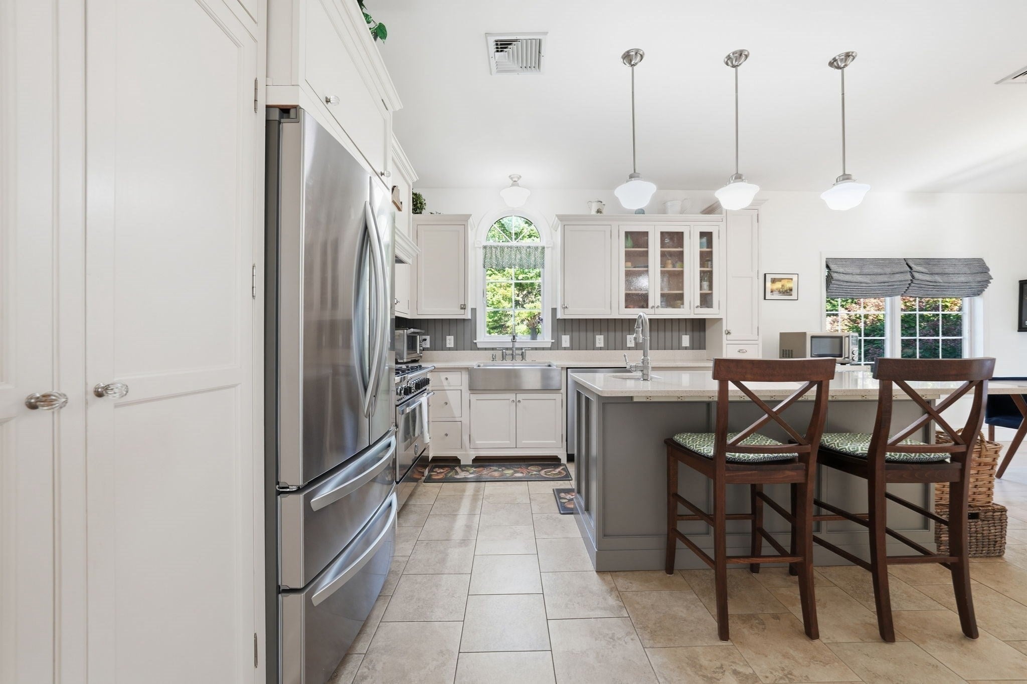 125 Mayflower Ln, Tisbury, MA Photo #8