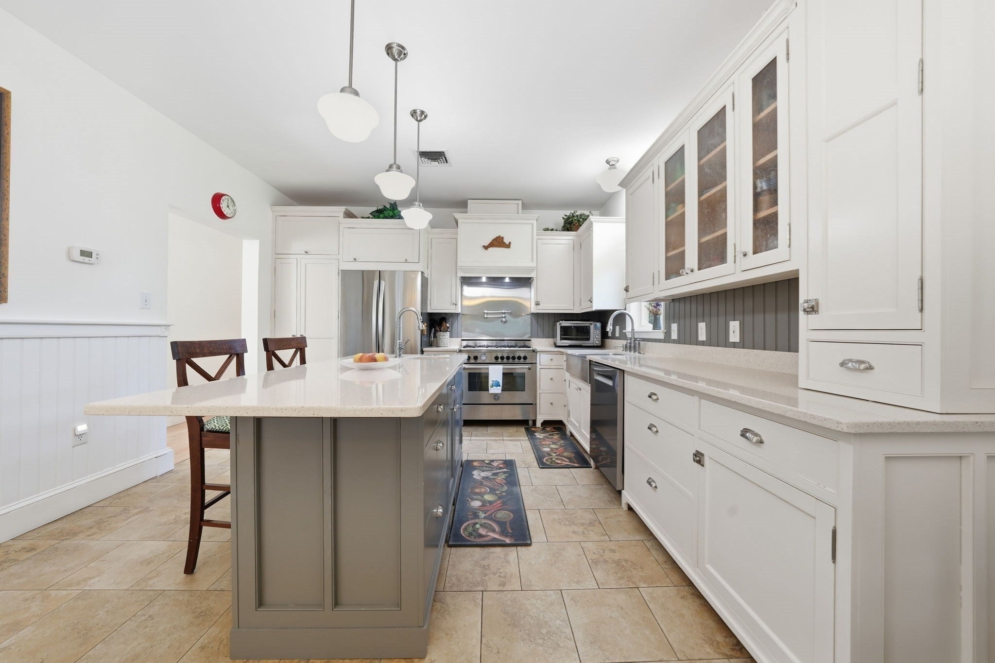 125 Mayflower Ln, Tisbury, MA Photo #11