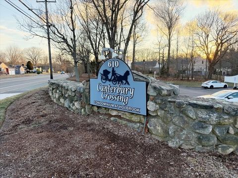 Photo of 610 South Franklin St #C101, Holbrook, MA 02343 (MLS # 73469497)