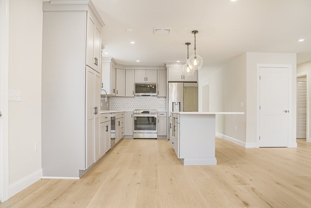 36 Floyd Street, Revere, MA Photo #13