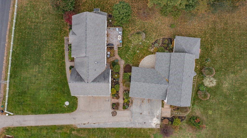 9 Towle Farm Road