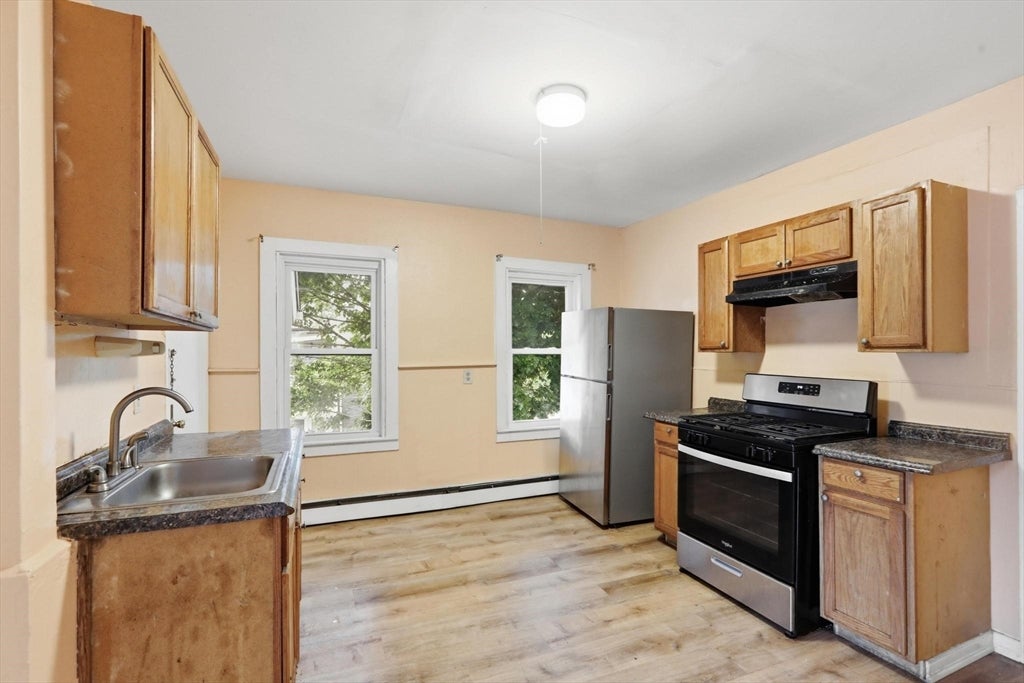 10 Brook St, Brockton, MA, 10 Brook St, Brockton, MA Photo #19