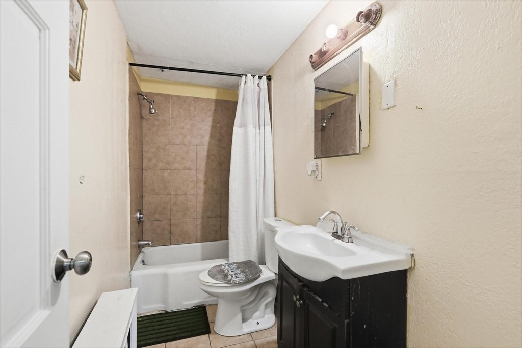 10 Brook St, Brockton, MA, 10 Brook St, Brockton, MA Photo #16