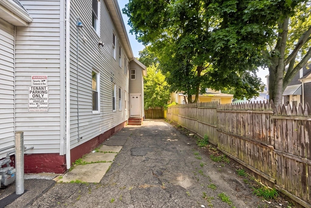 10 Brook St, Brockton, MA, 10 Brook St, Brockton, MA Photo #33