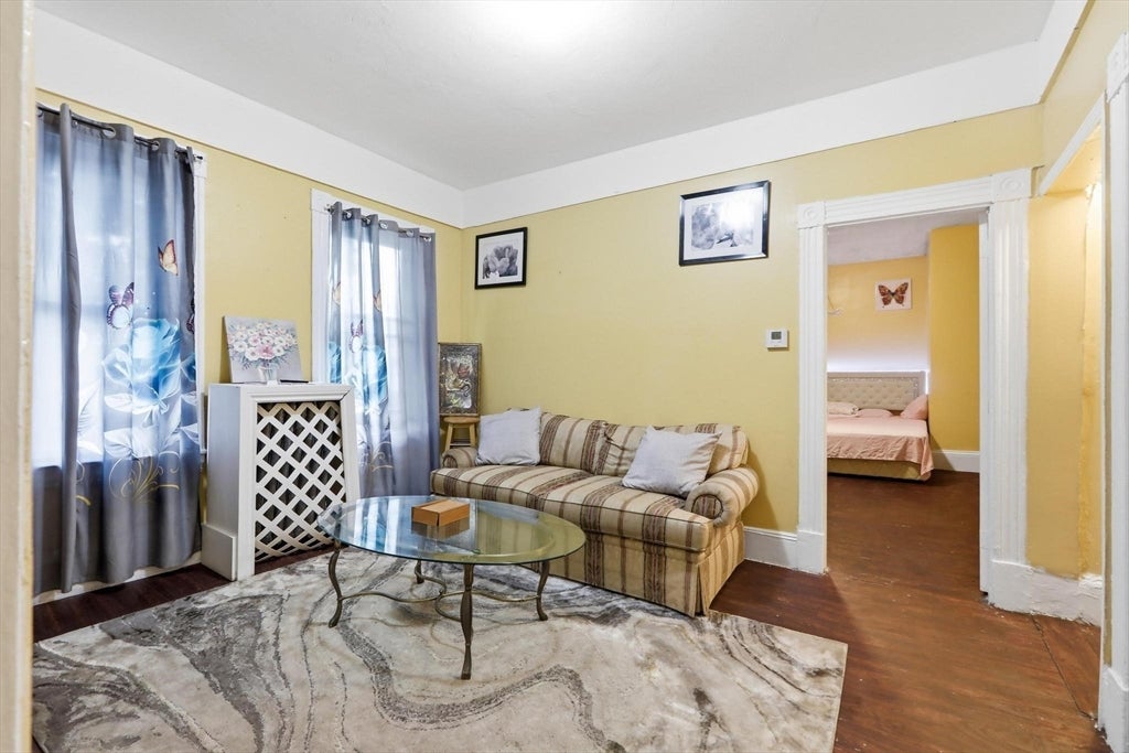 10 Brook St, Brockton, MA, 10 Brook St, Brockton, MA Photo #5