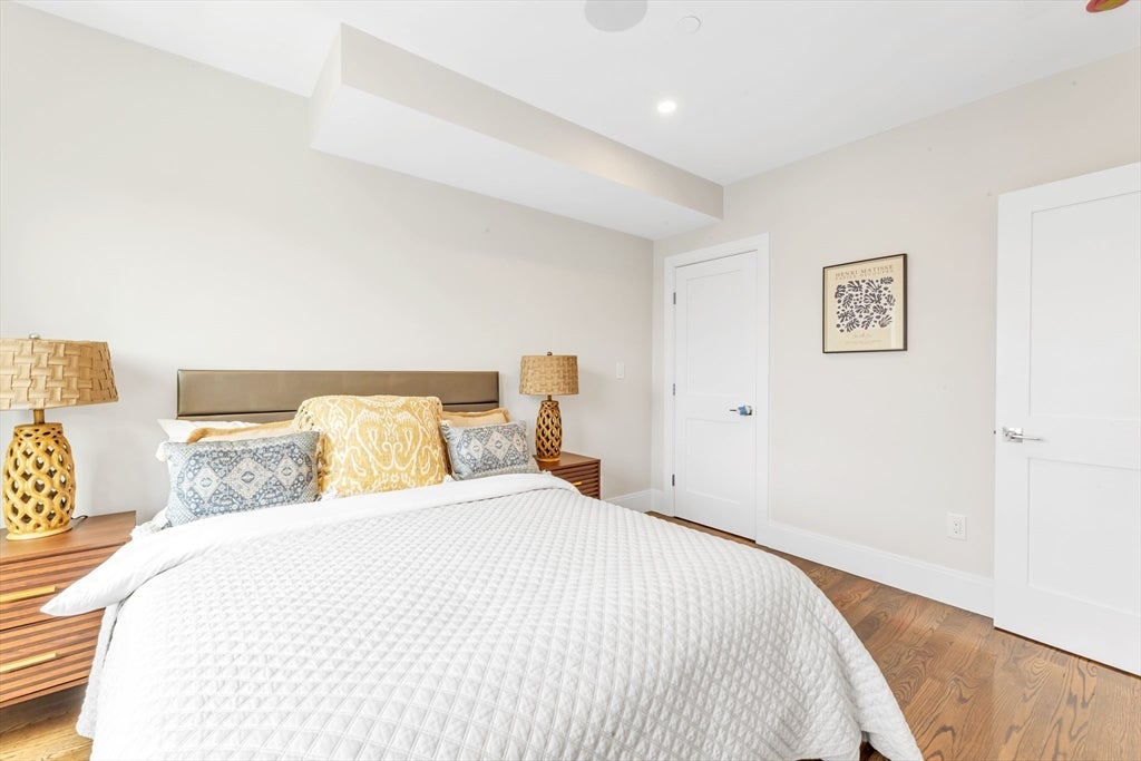 199 Havre St #1, Boston, MA Photo #7