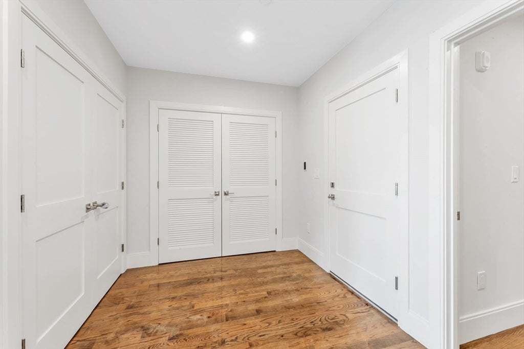 199 Havre St #1, Boston, MA Photo #9
