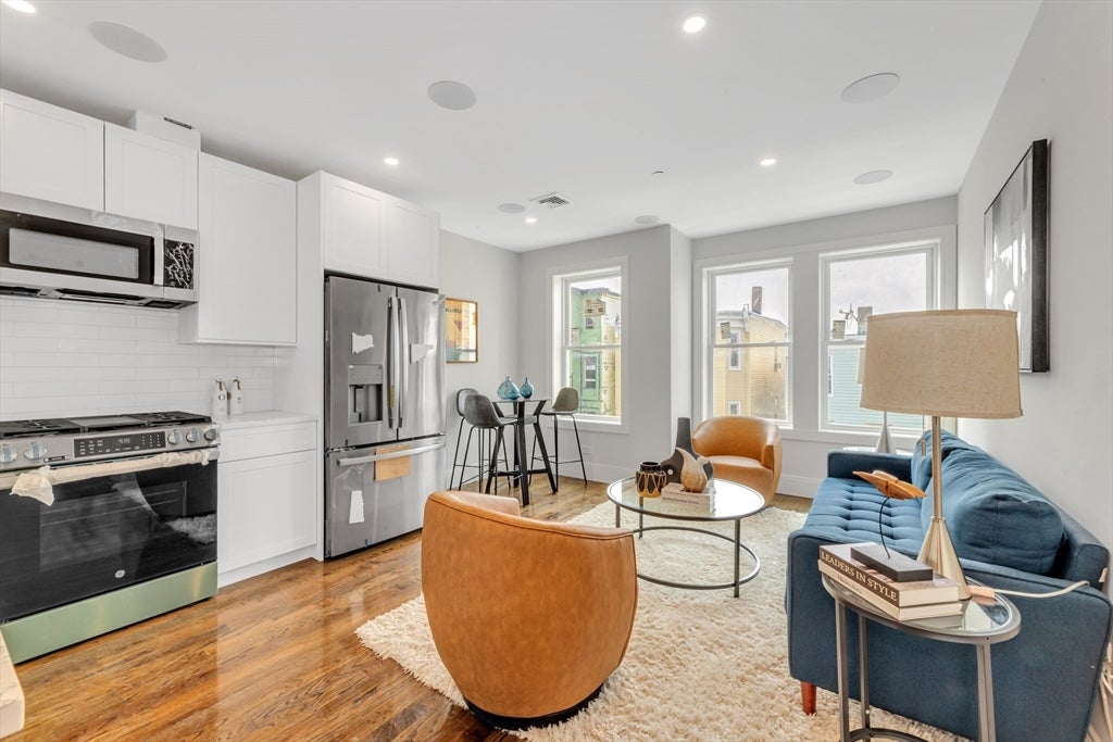199 Havre St #1, Boston, MA Photo #1