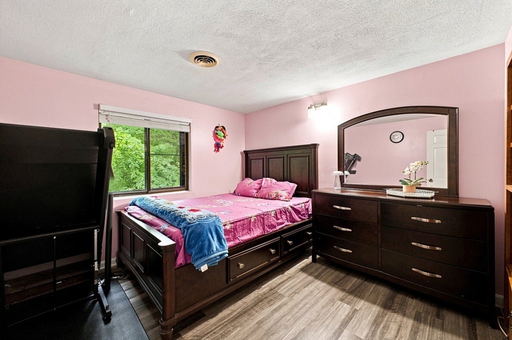 95 Commons Dr #107, Shrewsbury, MA, 95 Commons Dr #107, Shrewsbury, MA Photo #20