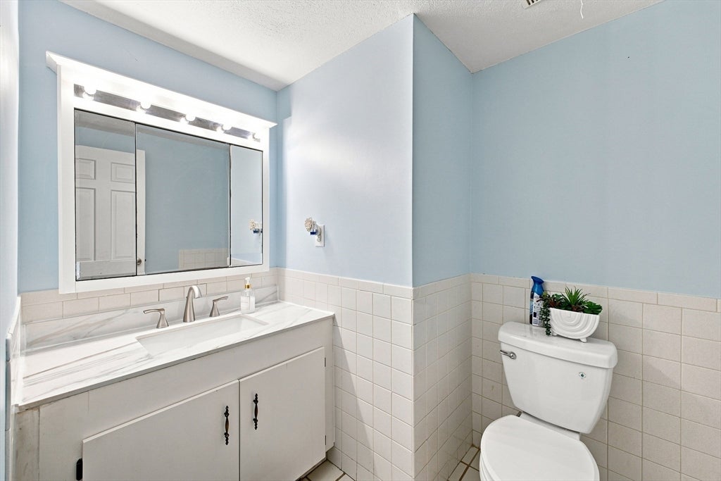 95 Commons Dr #107, Shrewsbury, MA, 95 Commons Dr #107, Shrewsbury, MA Photo #11