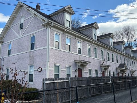 Photo of 68 Elm St #B, Marlborough, MA 01752 (MLS # 73488977)