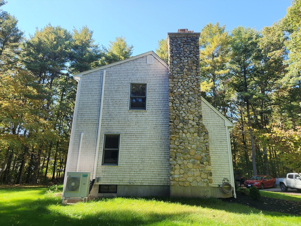 163 Quanapoag Rd, Freetown, MA, 163 Quanapoag Rd, Freetown, MA Photo #5