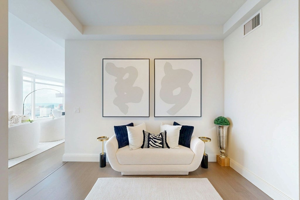 240 Devonshire Street U3701, Boston, MA Photo #8