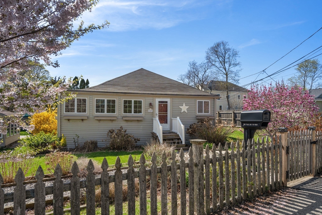 109 Rock Island Road
