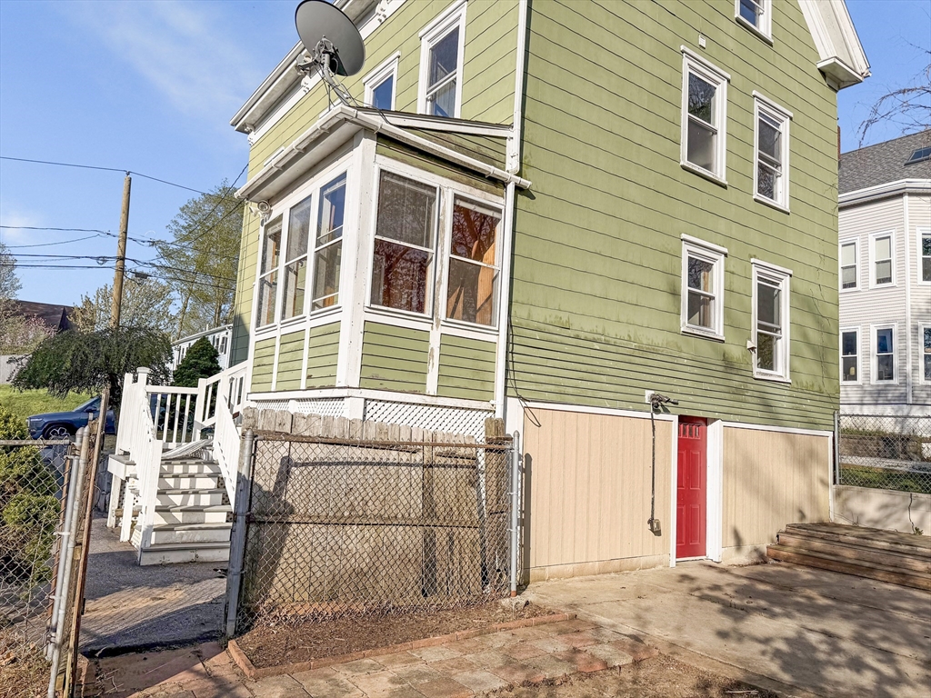 26 Arlington St