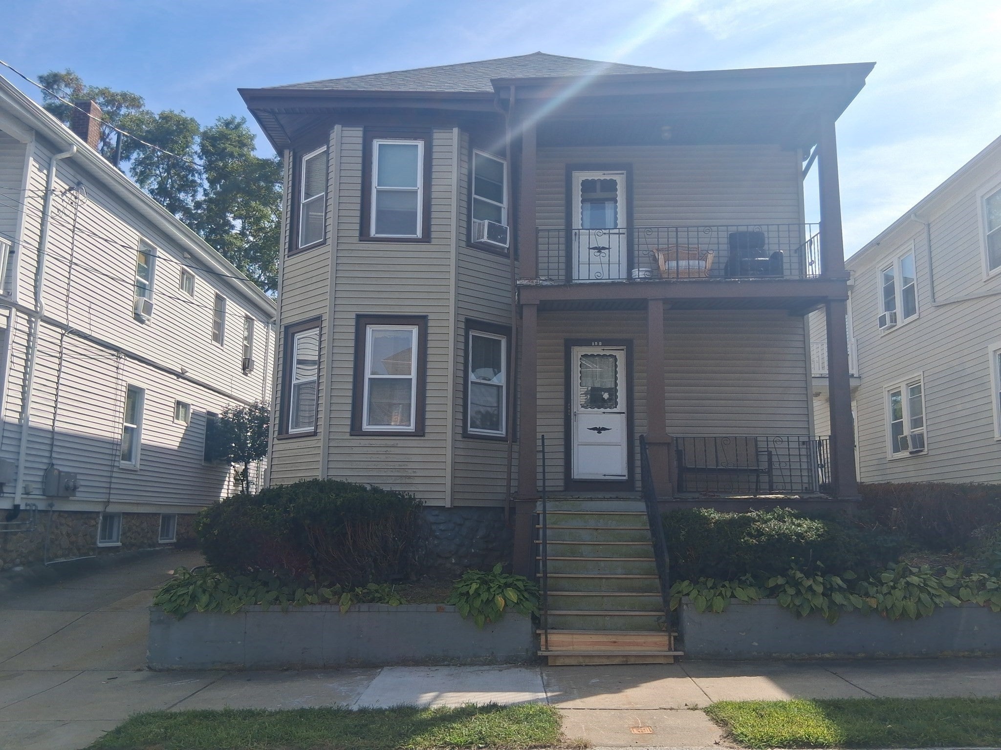 Photo of 122 Princeton St, New Bedford, MA