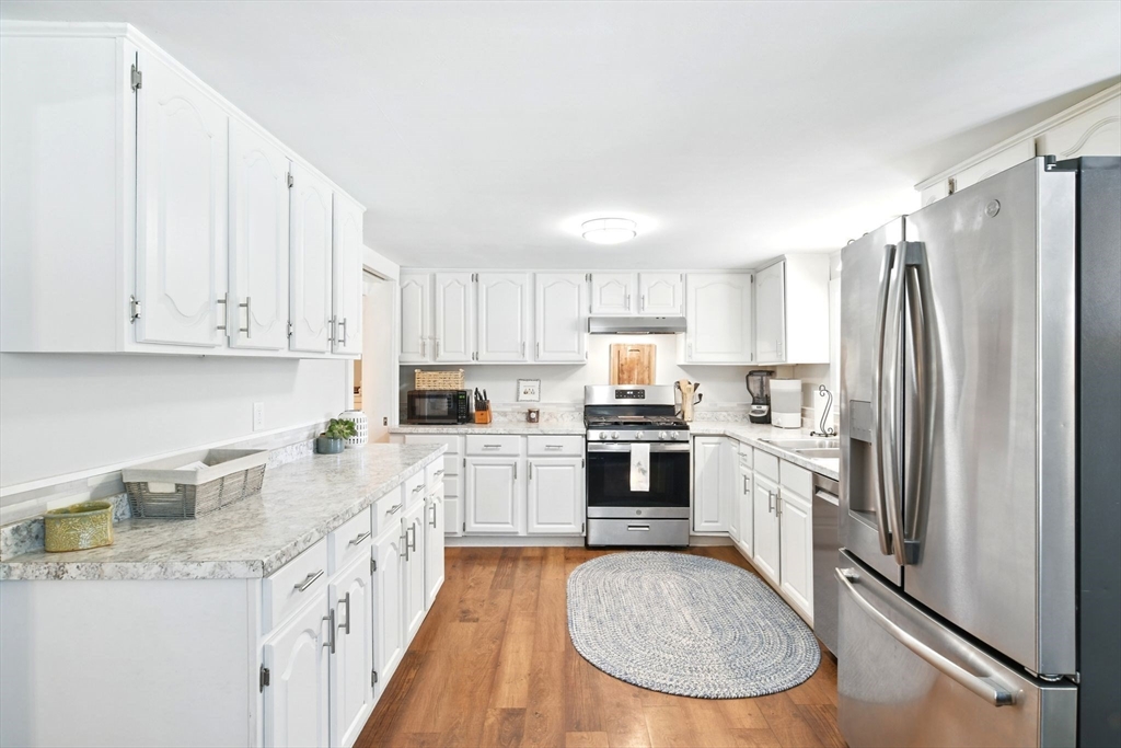 Worthington, Massachusetts 01098, United States, 3 Bedrooms Bedrooms, ,1 BathroomBathrooms,Residential,Pending,119827