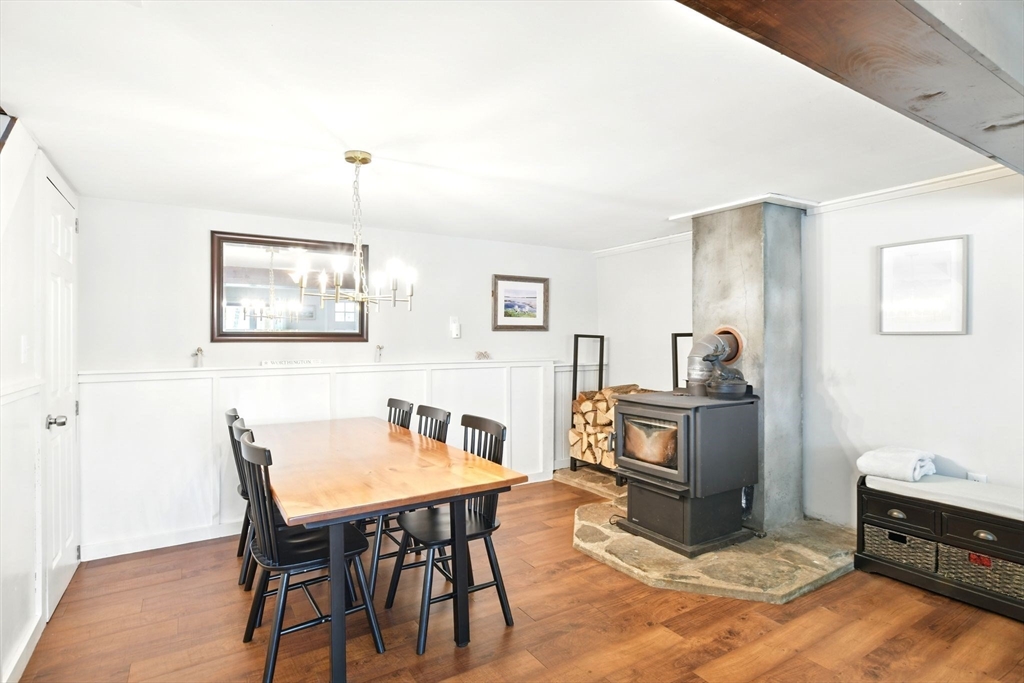 Worthington, Massachusetts 01098, United States, 3 Bedrooms Bedrooms, ,1 BathroomBathrooms,Residential,Pending,119827