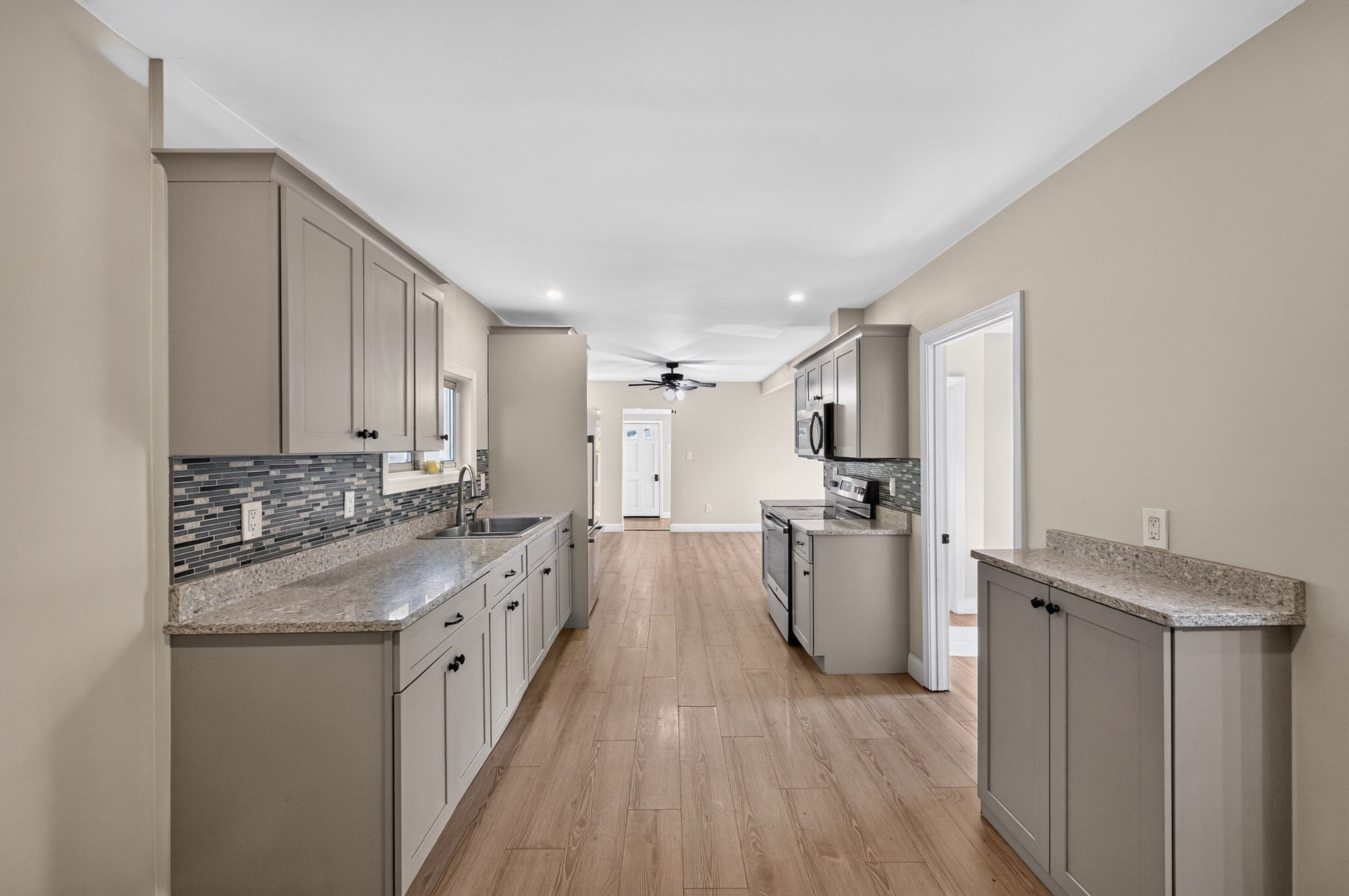 9 Highland St, Boylston, MA Photo #3