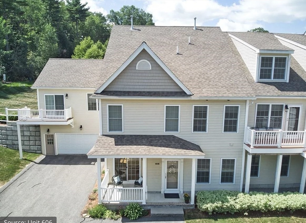 708 Autumn Ridge Dr 708