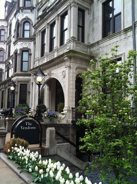 160 Commonwealth 516 Boston MA 02116