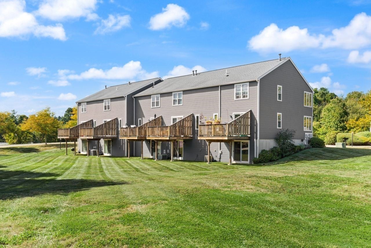 22 Welch Rd 22