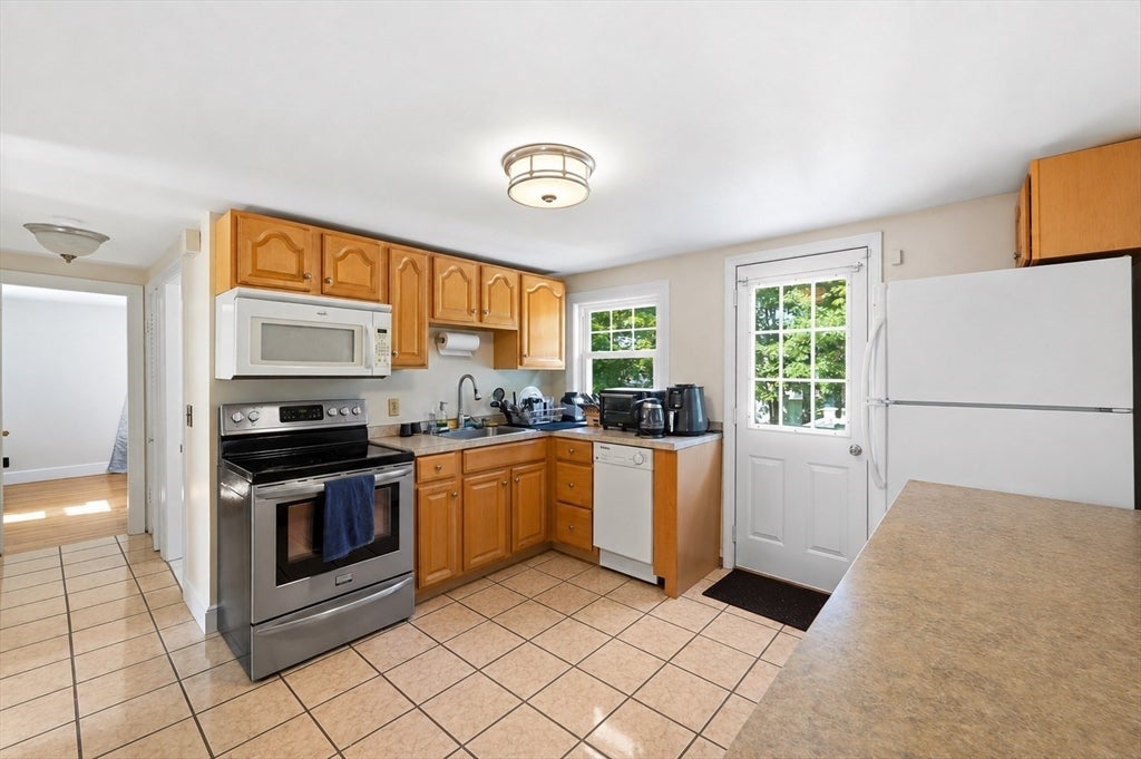 18 Tyler St, Boston, MA, 18 Tyler St, Boston, MA Photo #5