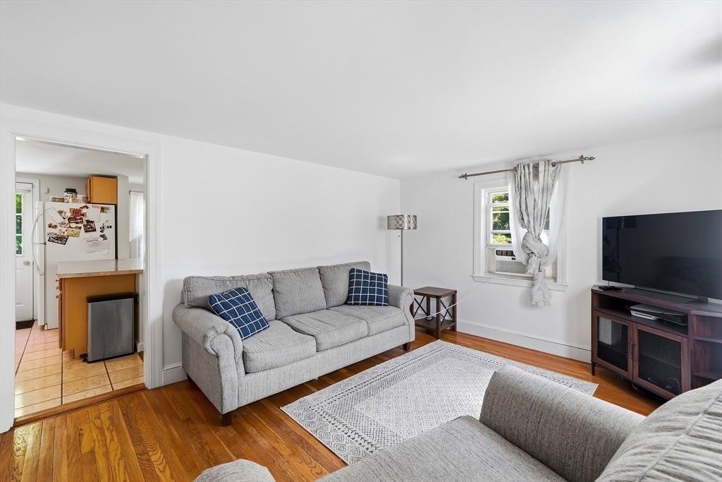 18 Tyler St, Boston, MA, 18 Tyler St, Boston, MA Photo #4