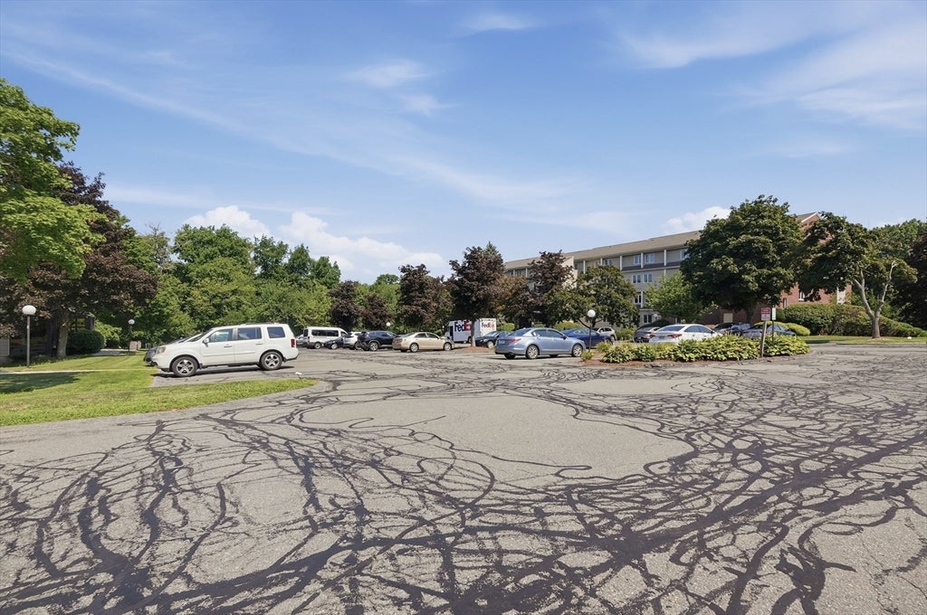 2 Duck Pond Road #126, Beverly, MA Photo #2