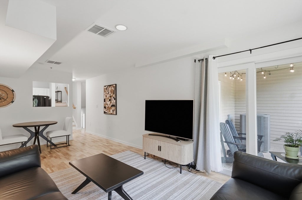 2 Duck Pond Road #126, Beverly, MA Photo #8