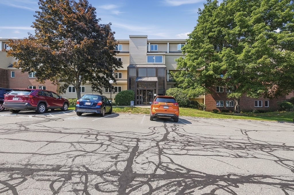 2 Duck Pond Road #126, Beverly, MA Photo #4