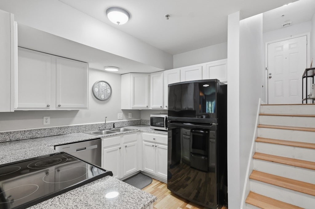 2 Duck Pond Road #126, Beverly, MA Photo #20