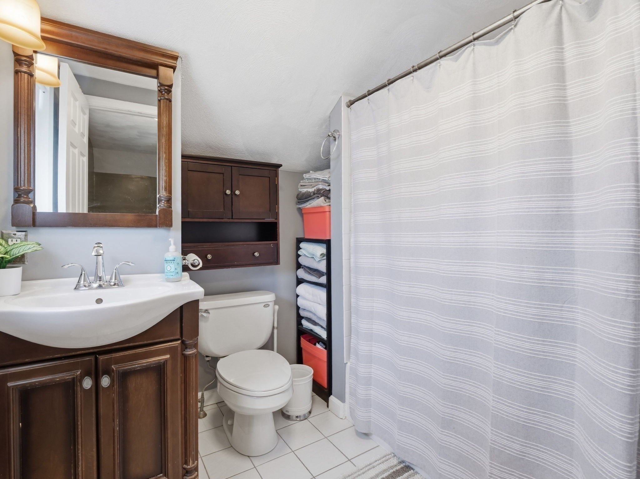 28 Houston Ave, Saugus, MA Photo #32