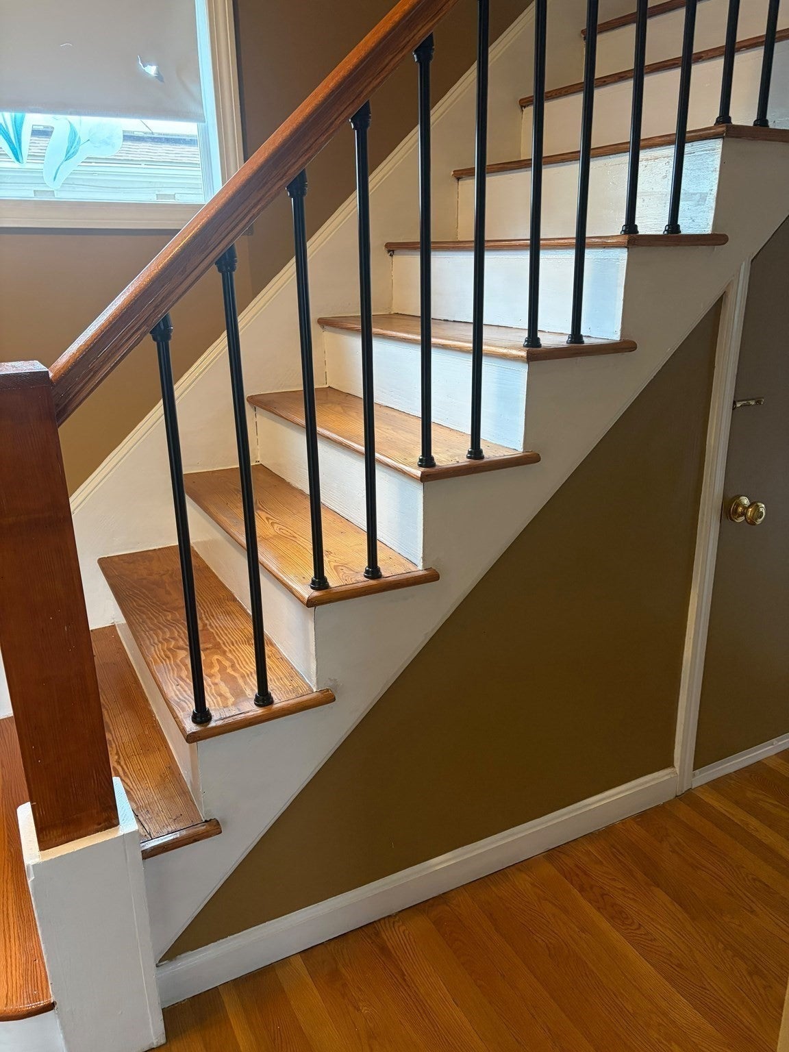 28 Houston Ave, Saugus, MA Photo #13