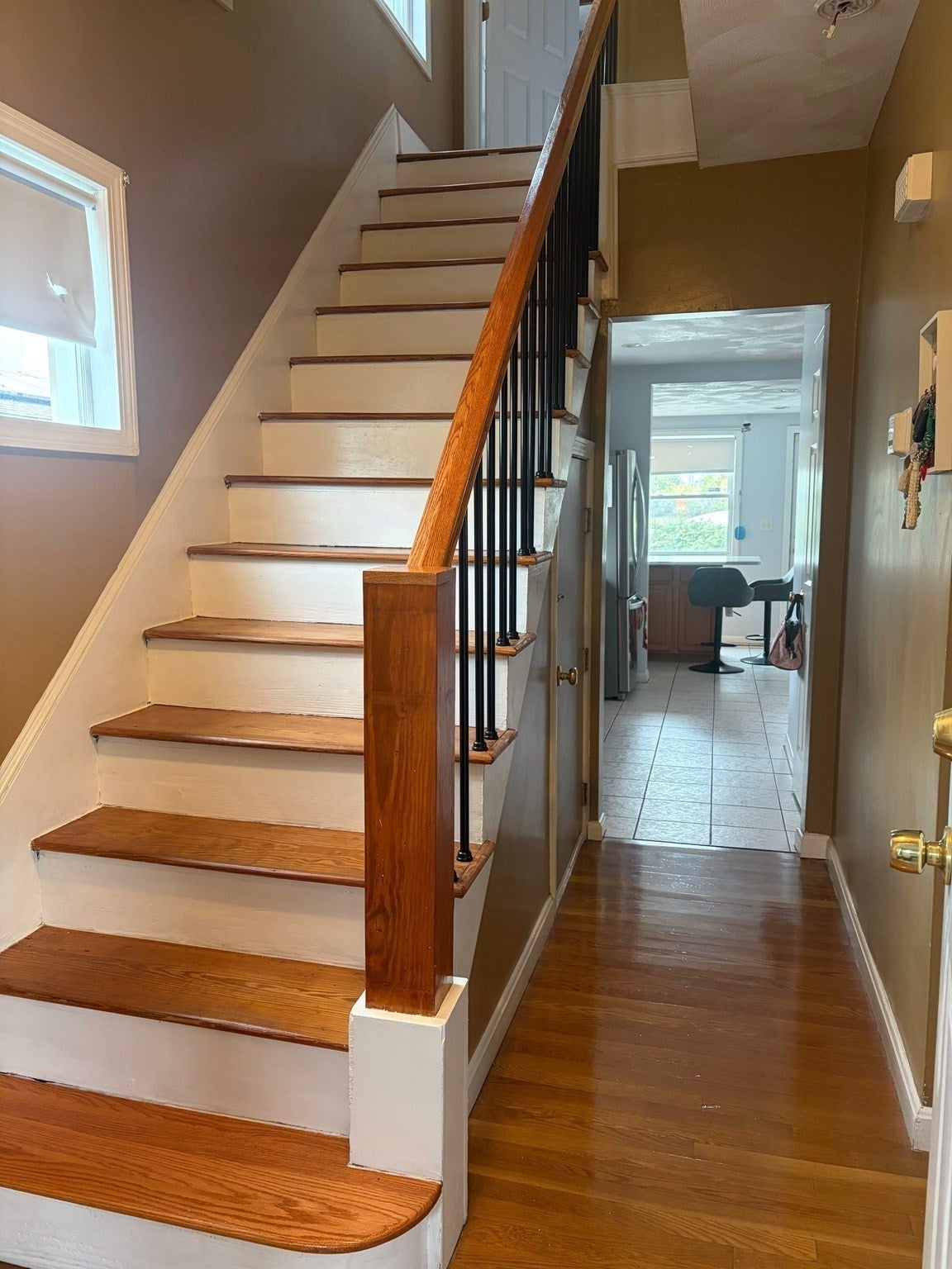 28 Houston Ave, Saugus, MA Photo #12