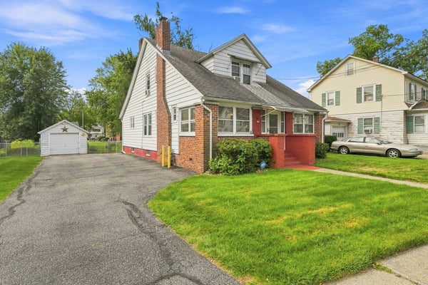 764 ALLEN ST, SPRINGFIELD, MA 01118 - Image 110ee401186a8848937c1925e45c6c2b/3610706206