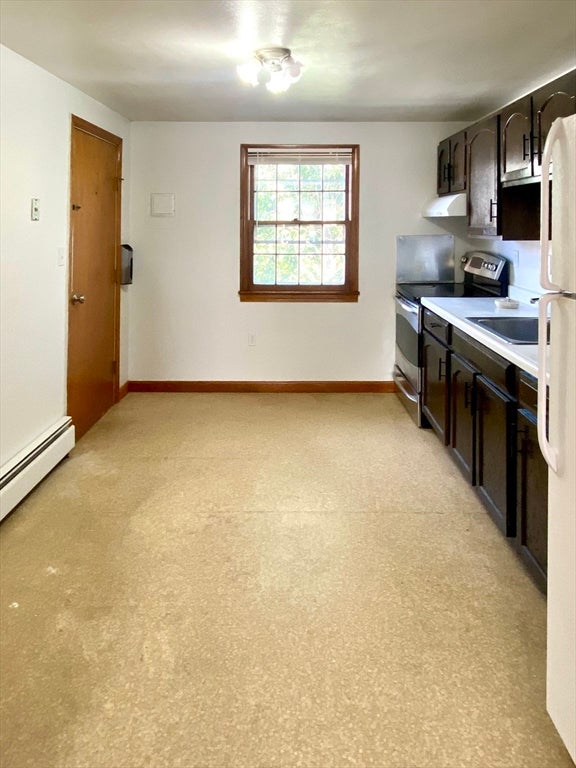 59 Commercial St 4