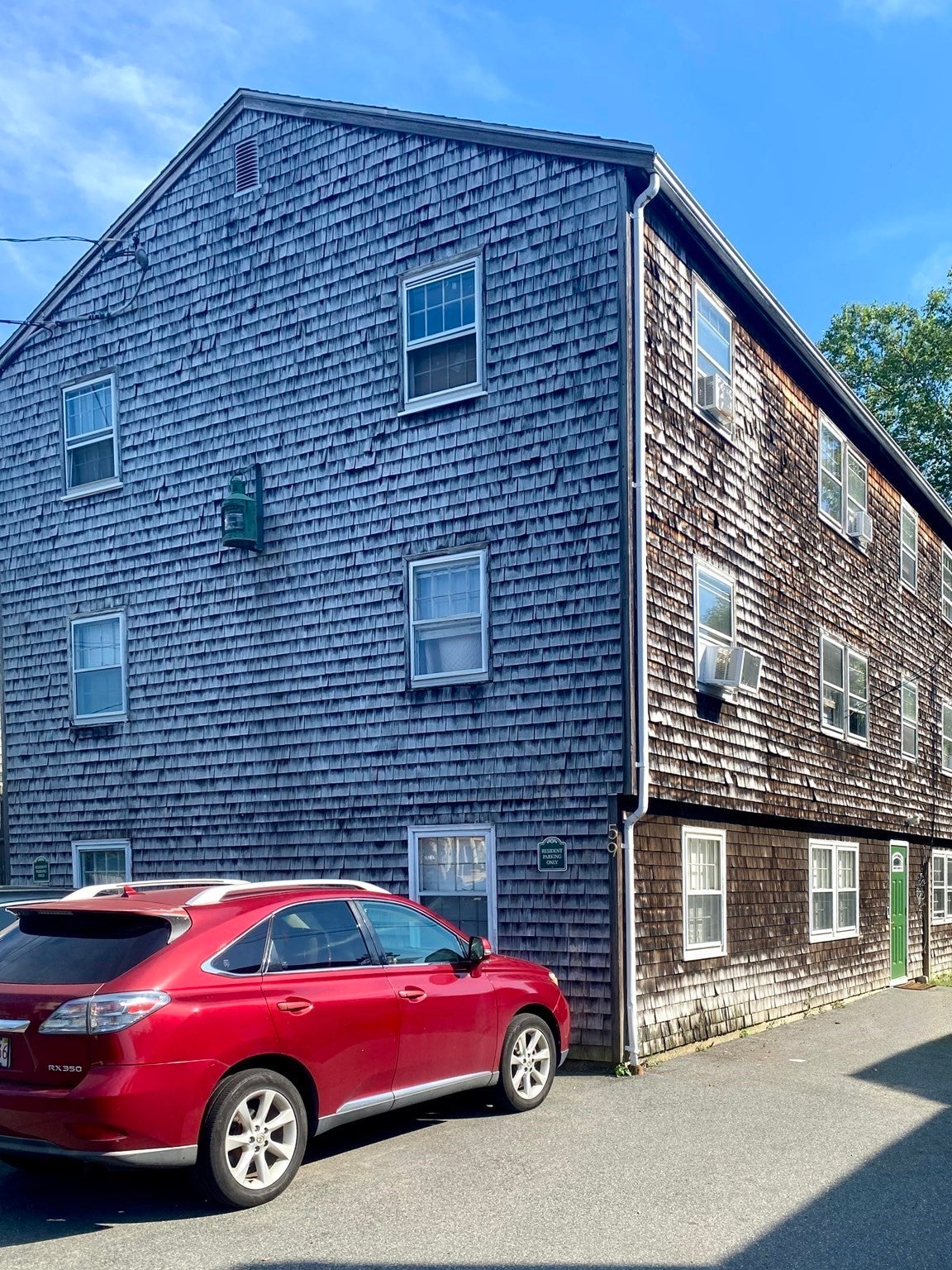 Click for 59 Commercial St #4, Marblehead, MA slideshow Click for 59 Commercial St #4, Marblehead, MA slideshow